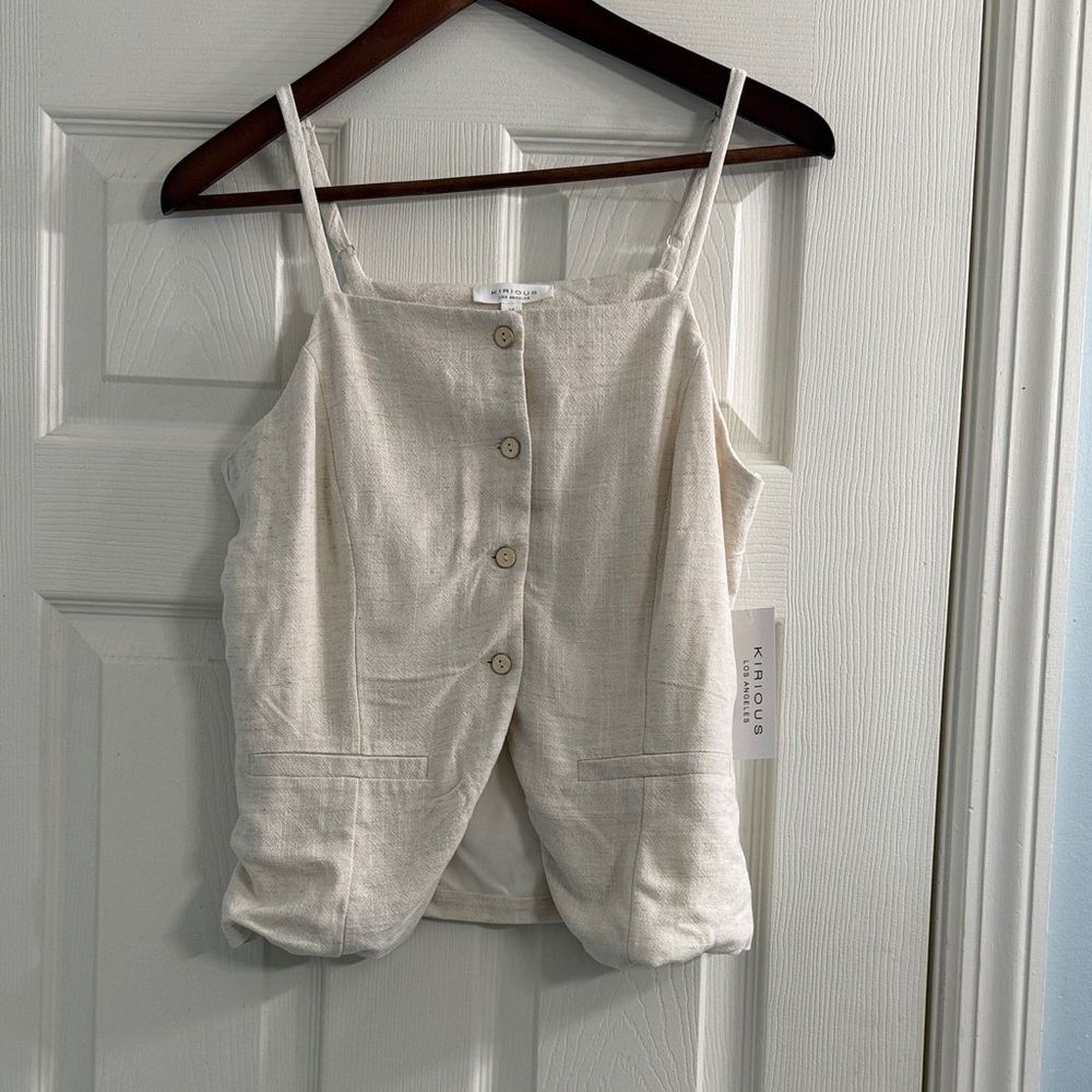NWT Kirious Los Angeles Cream Button-Down Top - Size M